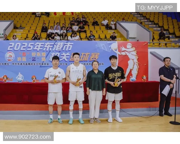 深圳篮球队的比赛经验分享与成长之路探索 深圳篮球队的比赛经验分享与成长之路探索