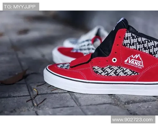 足球明星同款Vans鞋款揭秘时尚潮流与运动风格的完美结合